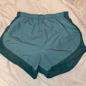 Nike Dri-Fit Two-Toned shorts - Size Small